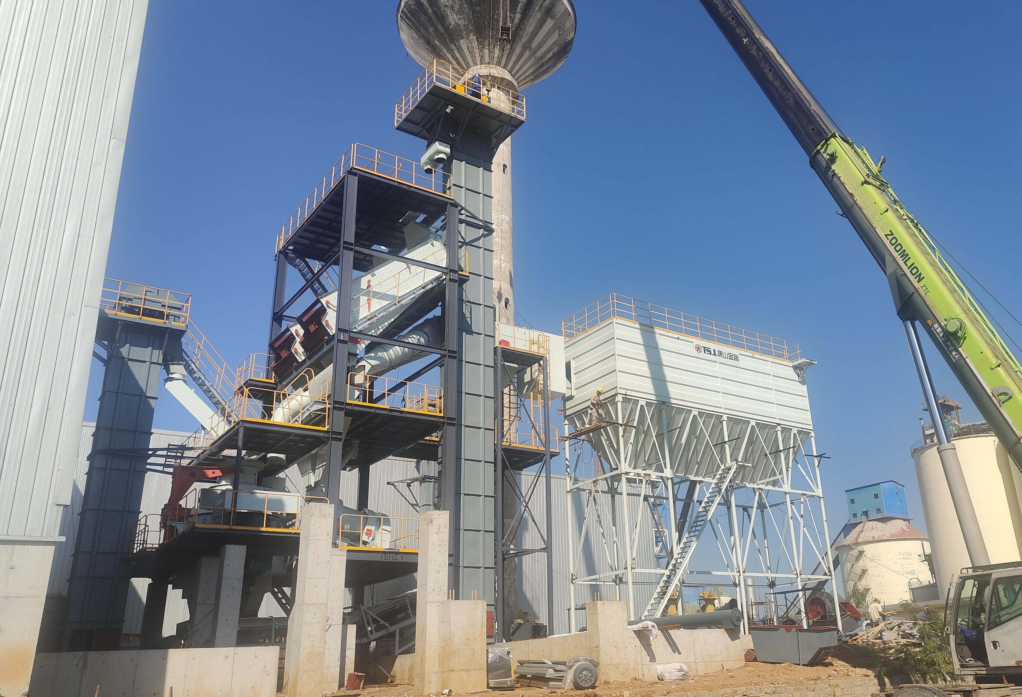 制砂樓石粉制砂：先篩后破，從源頭降低主機(jī)能耗